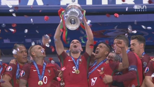 Finale, POR-FRA (1-0): Les championts d'Europe fêtent leur victoire