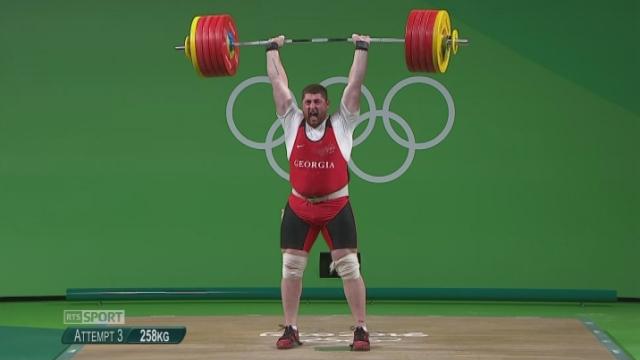 .Haltérophilie: avec 215kg à l'arraché et 258kg à l'épaulé-jeté, Lasha Talakhadze décroche l'or et établi un nouveau record du monde dans la catégorie des plus de 105kg