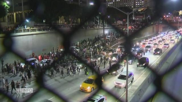 Affrontements à Oakland lors d'une manifestation anti-Trump