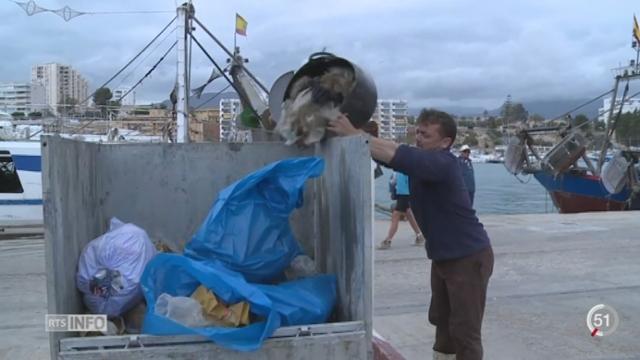 Espagne: les pêcheurs participent au nettoyage des fonds marins