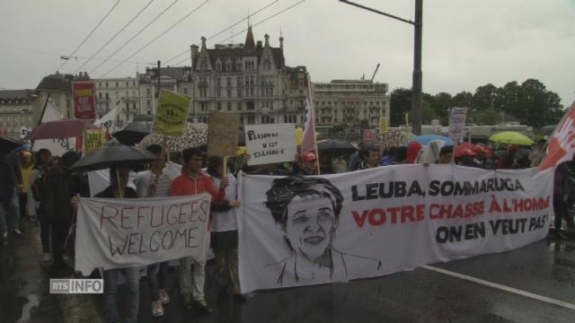 Près de 2500 manifestants envahissent les rues de Lausanne