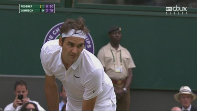1-8 messieurs. Roger Federer (SUI-3) – Steve Johnson (USA) (6-2 6-3). Federer mène 2 manches à rien en moins d’une heure (56 minutes)! Un match de bonne qualité