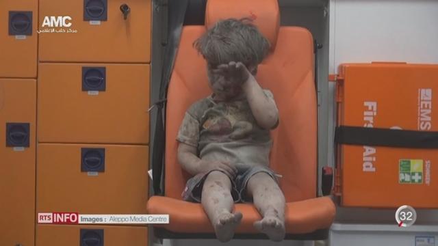 Le visage d'un enfant d'Alep qui a survécu à un bombardement fait le tour des réseaux sociaux