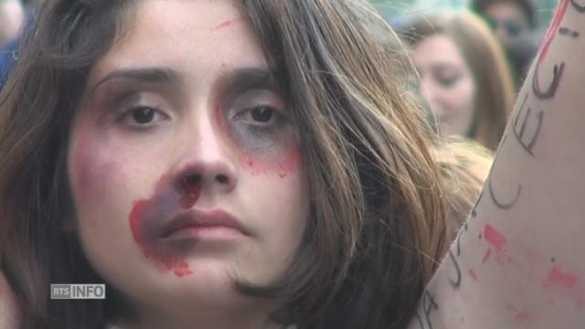 Des milliers de femmes d'Amérique latine protestent suite au meurtre d'une adolescente