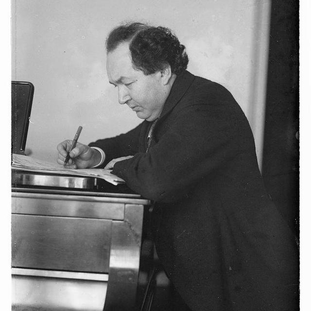 Leopold Godowsky (13 fév1870 – 21 nov1938) en 1915 [wikipedia - Bain]