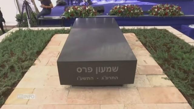 La pierre tombale de Shimon Peres