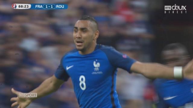 Gr.A, FRA-ROU (2-1): magnifique but de Payet qui loge le ballon en pleine lucarne et redonne l'avantage aux Bleus