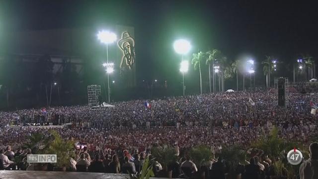 Les funérailles de Fidel Castro ont lieu à Santiago de Cuba