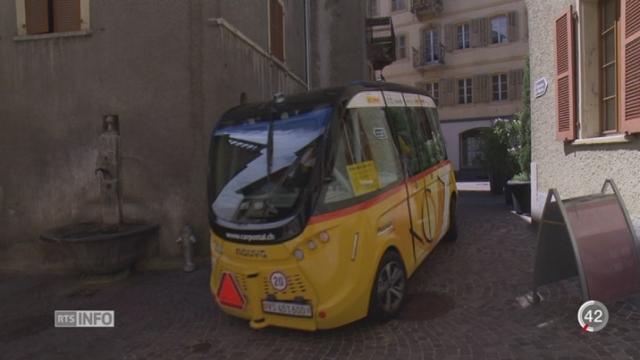 VS: deux navettes électriques CarPostal sillonnent les rues de Sion