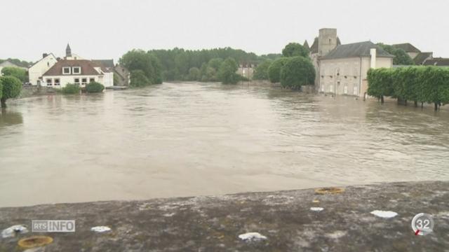France - Inondations: la région parisienne et le département voisin du Loiret sont toujours en alerte