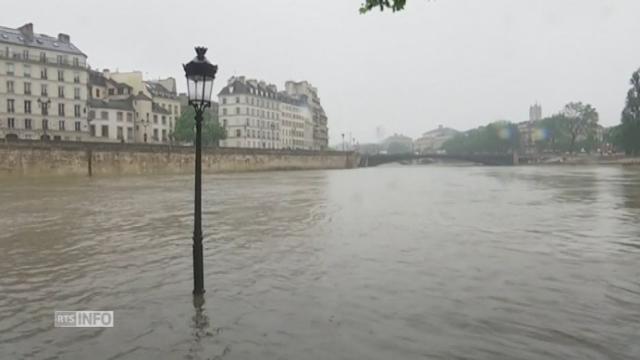 L'eau monte aussi à Paris