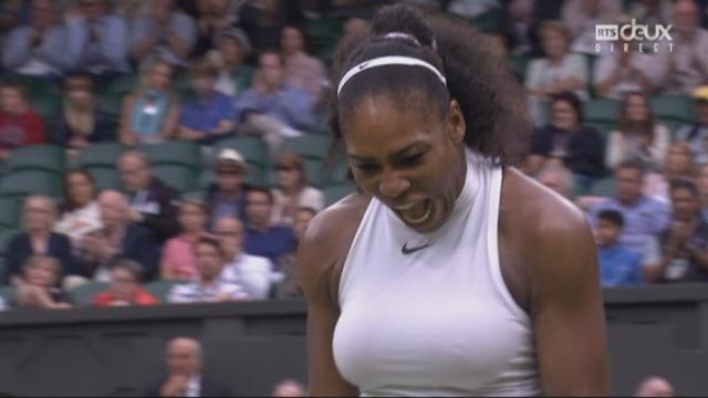 1-8 dames. Venus Williams (USA-1) – Carla Suarez Navarro (ESP-12) ( . Deux balles de set pour Williams. La seconde est la bonne