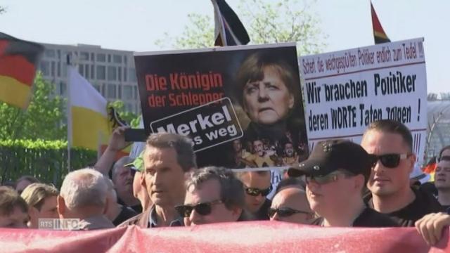 L'extrême droite défile à Berlin contre Angela Merkel