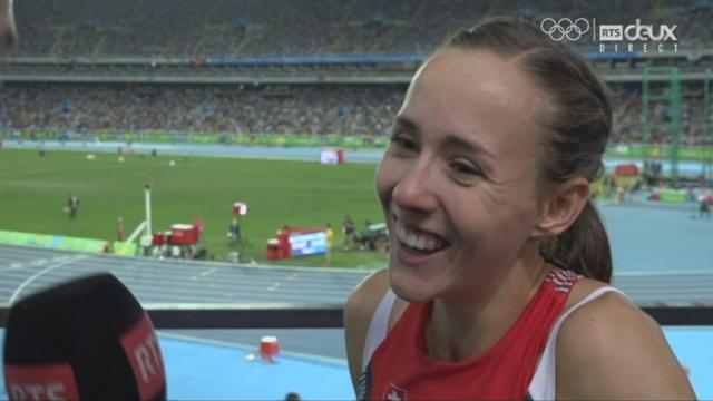 800 m dames: malgré la déception, Selina Buchel (SUI) reste souriante au micro de la RTS