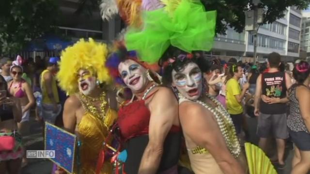 Le carnaval de Rio se poursuit malgré la menace du virus Zika