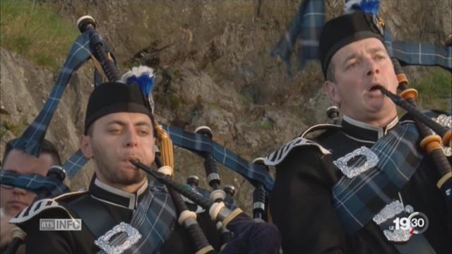 Deux Valaisans participent au prestigieux Tattoo d'Edimbourg