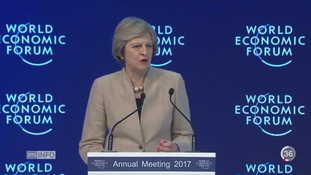 Theresa May tente de rassurer l'élite économique à Davos