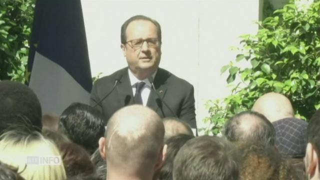 François Hollande s'exprime au siège du Parti socialiste