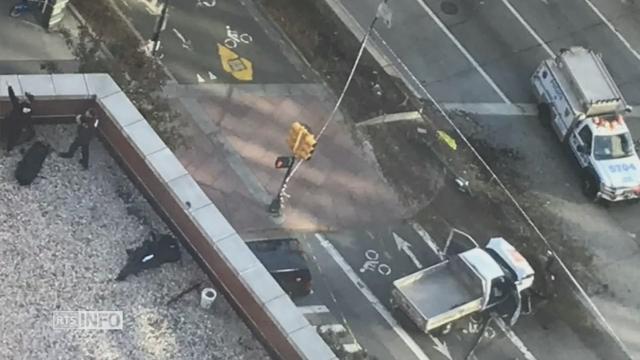Une camionnette folle fait huit morts à New York