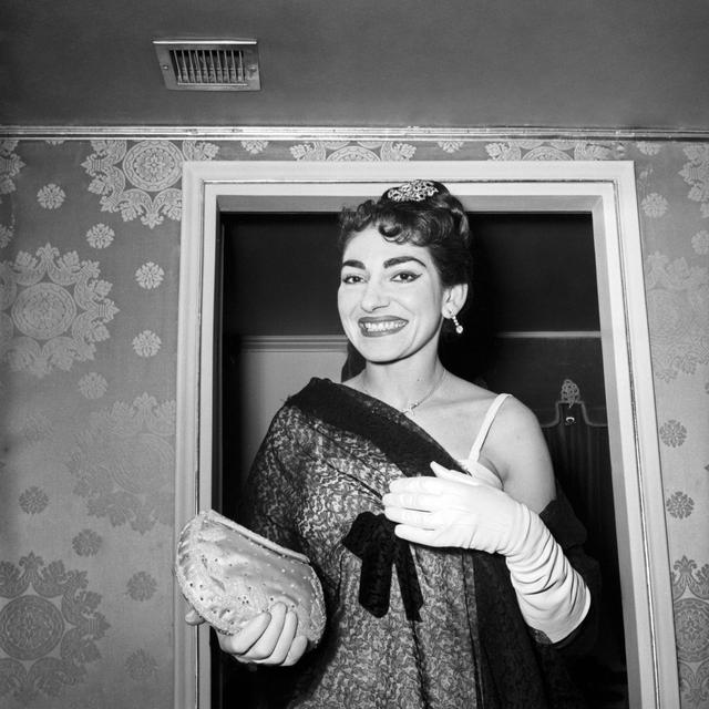 Portrait de la cantatrice Maria Callas en 1955 à Milan. [Leemage/AFP]