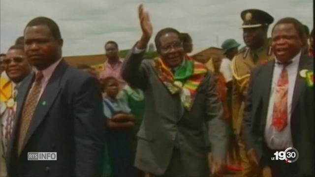 Zimbabwe: Mugabe, vieux lion assoupi ou écarté ?