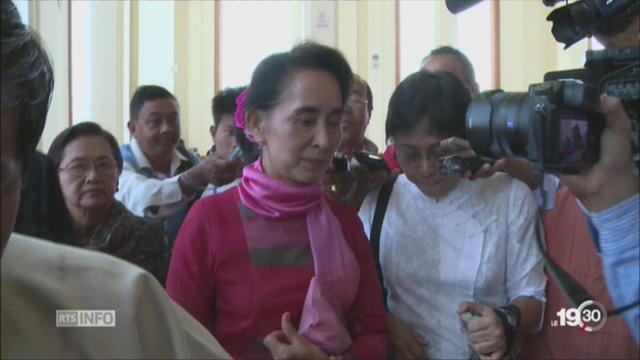 Birmanie: le silence d'Aung San Suu Kyi la place en porte-à-faux
