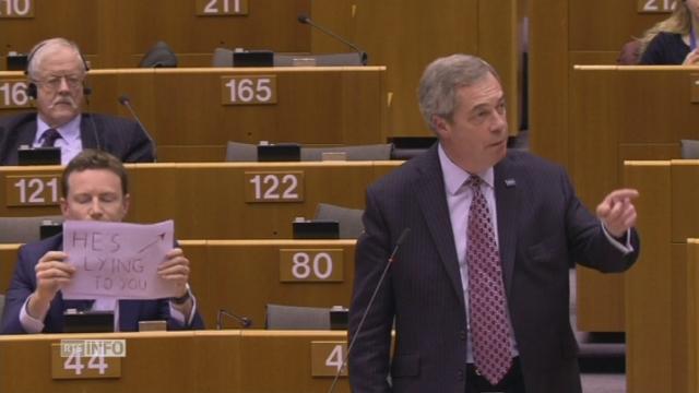 Nigel Farage piégé en plein discours au Parlement européen