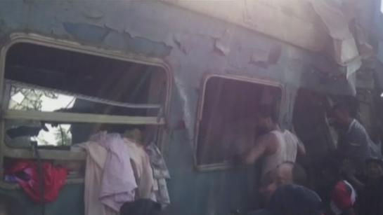 Plus de trente morts dans une collision de trains en Egypte