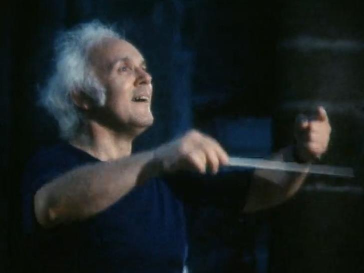 Le chef de choeur et d'orchestre Michel Corboz en 1982. [RTS]