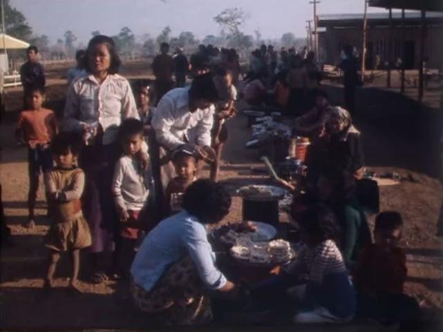 Le Cambodge du silence: les réfugiés. [RTS]