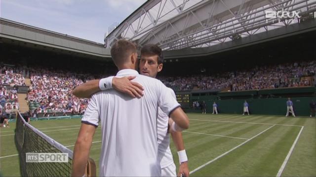 Wimbledon, 1er tour: Klizan (SVK) – Djokovic (SRB) 3-6 0-2, abandon de Martin Klivan face à Djokovic