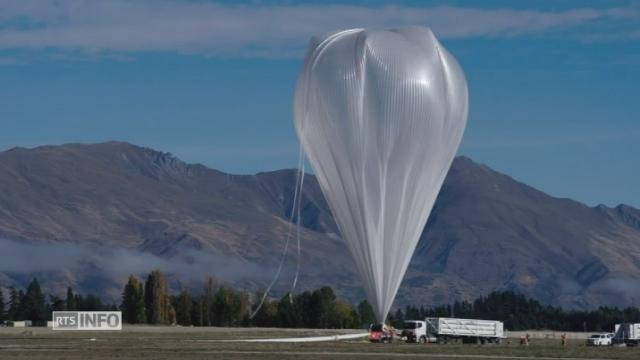 Les images d'un ballon géant envoyé dans la stratosphère