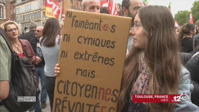 En France, Emmanuel Macron face à sa première journée de contestation sociale