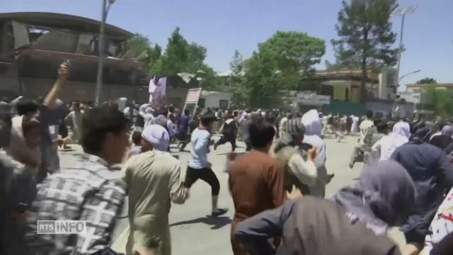 La police afghane tire sur des manifestants