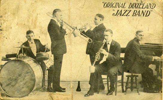 Original Dixieland Jazz Band. [CC-BY-SA]