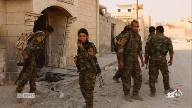 Les forces kurdes progressent dans Raqqa