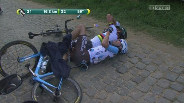 Tour des Flandres: Peter Sagan (SLK) chute violemment et casse la roue de son vélo