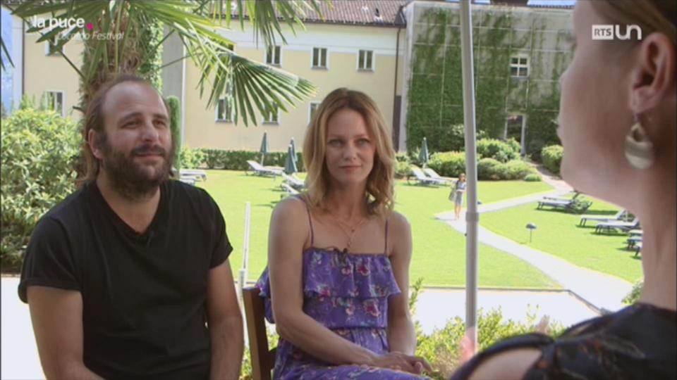 Reportage sur la journée de Vanessa Paradis et de Vincent Macaigne