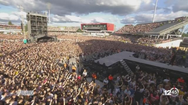 Ariana Grande a donné un concert géant en hommage aux victimes des attentats