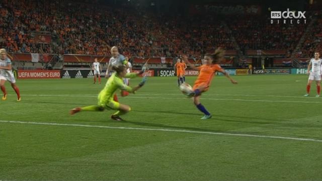 1-2, Pays-Bas - Angleterre 2-0: 62e Van de Donk