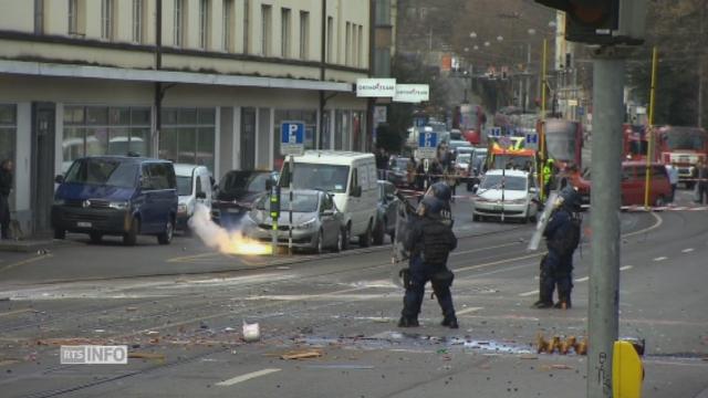 Des heurts avaient déjà éclaté le 22 février 2017 lorsque la police est intervenue pour déloger des squatteurs. [RTS]