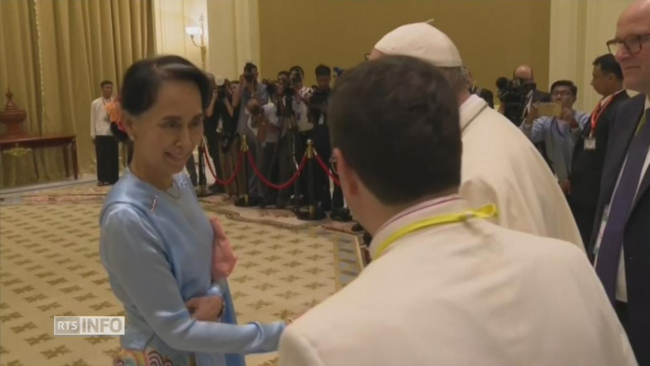 Le pape rencontre Aung San Suu Kyi en Birmanie