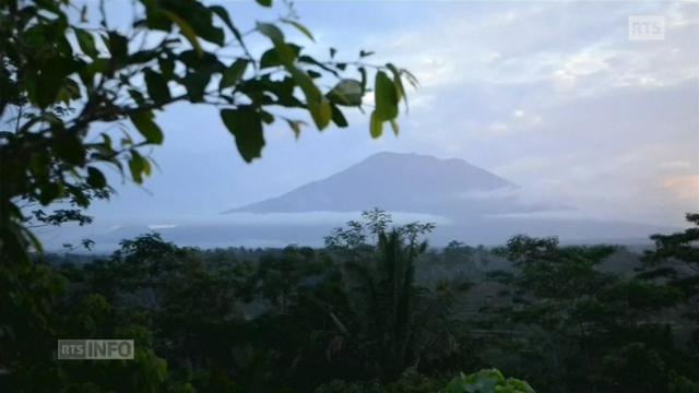 Evacuations en masse à Bali sous la menace d'un volcan