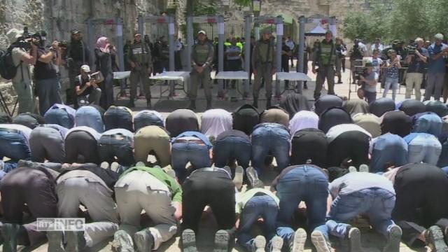 L'esplanade des Mosquées rouverte à Jérusalem, avec détecteurs de métaux et caméras