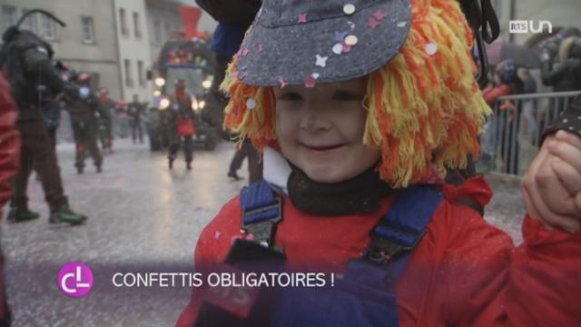 FR: un cortège spécial pour les enfants a été organisé pour Mardi gras