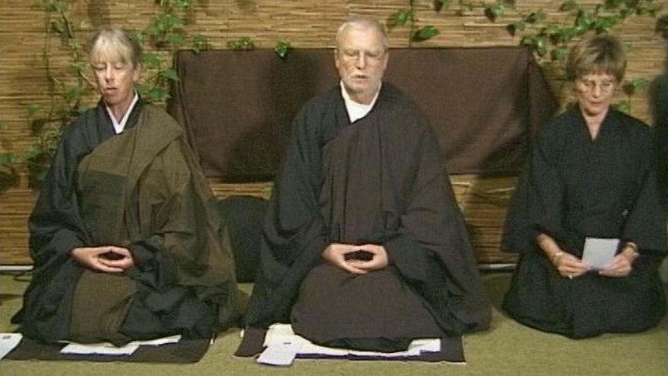 La cuisine populaire de BIenne. Fernando handicapé a recours à l'ASSUAS. La méditation zazen