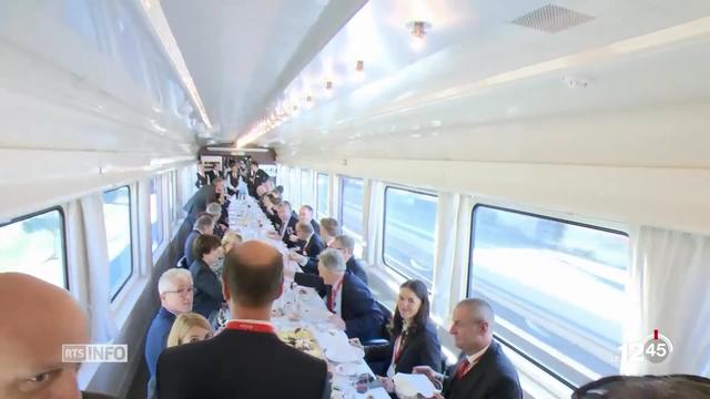 Le Valais s'apprête à fêter Viola Amherd sa première conseillère fédérale. Claudine Gaillard Torrent est à bord du train spécial