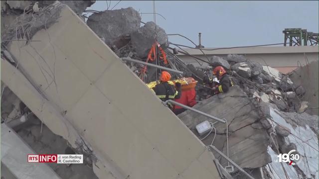 Effondrement d'un viaduc à Gênes: au moins 35 morts et 13 blessés graves. Les recherches se poursuivent.