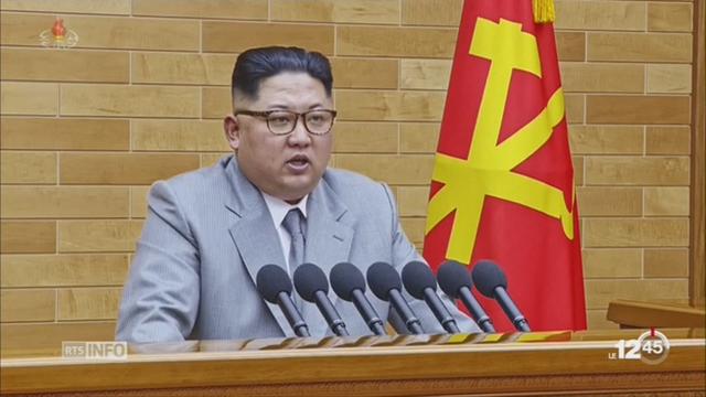 Corée du Nord: Kim Jong-Un affirme disposer du bouton nucléaire sur son bureau