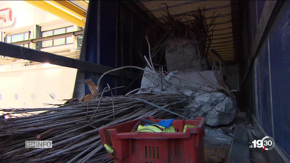 Les restes du pont Morandi de Gênes sont arrivés par camion à Zurich. Analyses à l'Institut fédéral des sciences des matériaux.